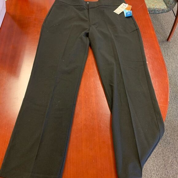 Dockers Stain Defender Stretch Chino Pants sz 16 NWT - Picture 1 of 6